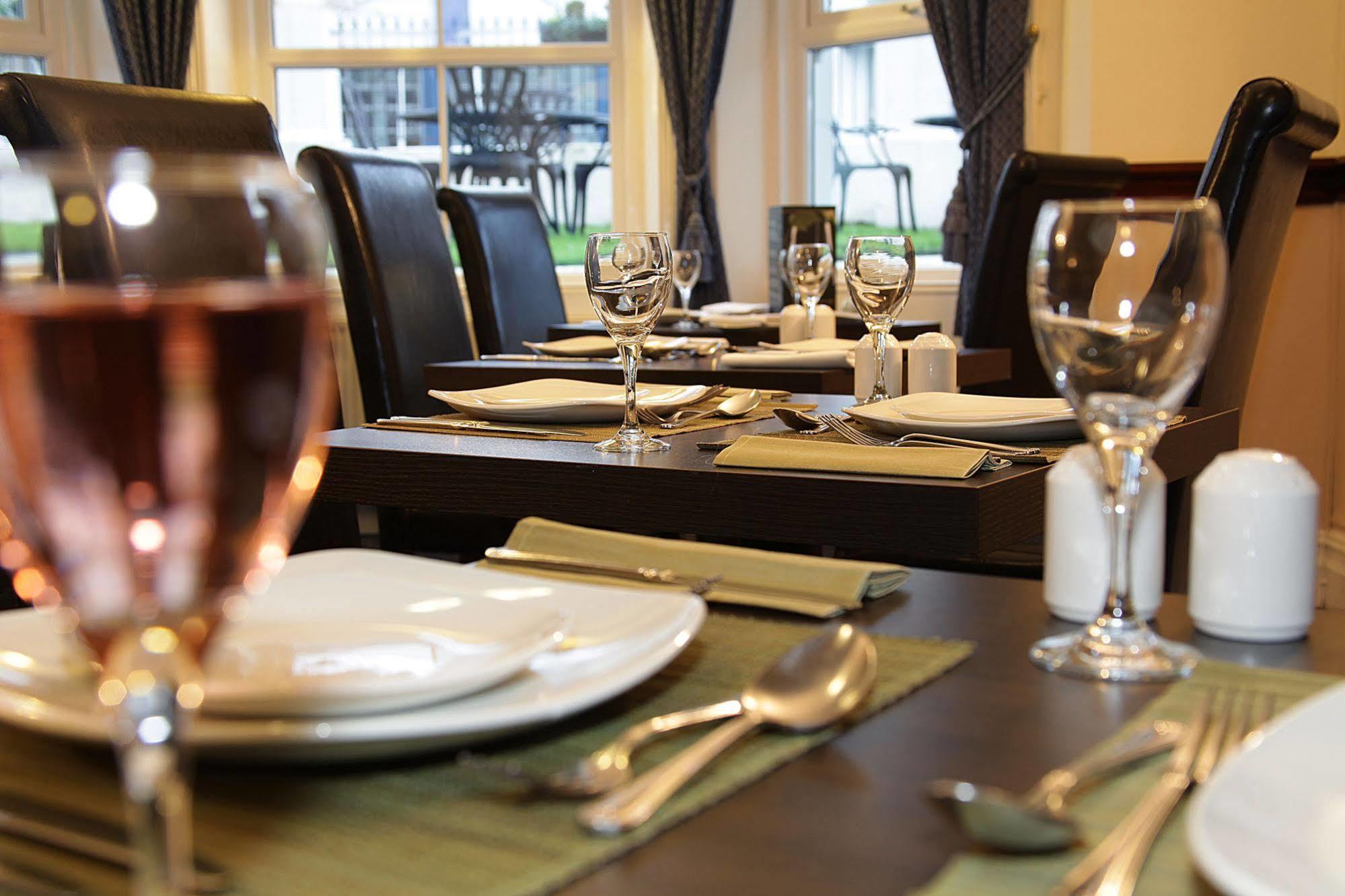 Devonshire Park Hotel Ήστμπορν Εξωτερικό φωτογραφία